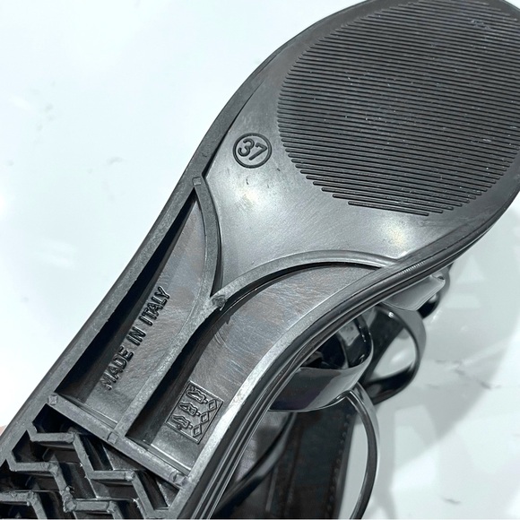 MARC JACOBS | Rubber Gladiator Jelly Sandals in Black | Size 7 | IT 37 - Picture 12 of 15